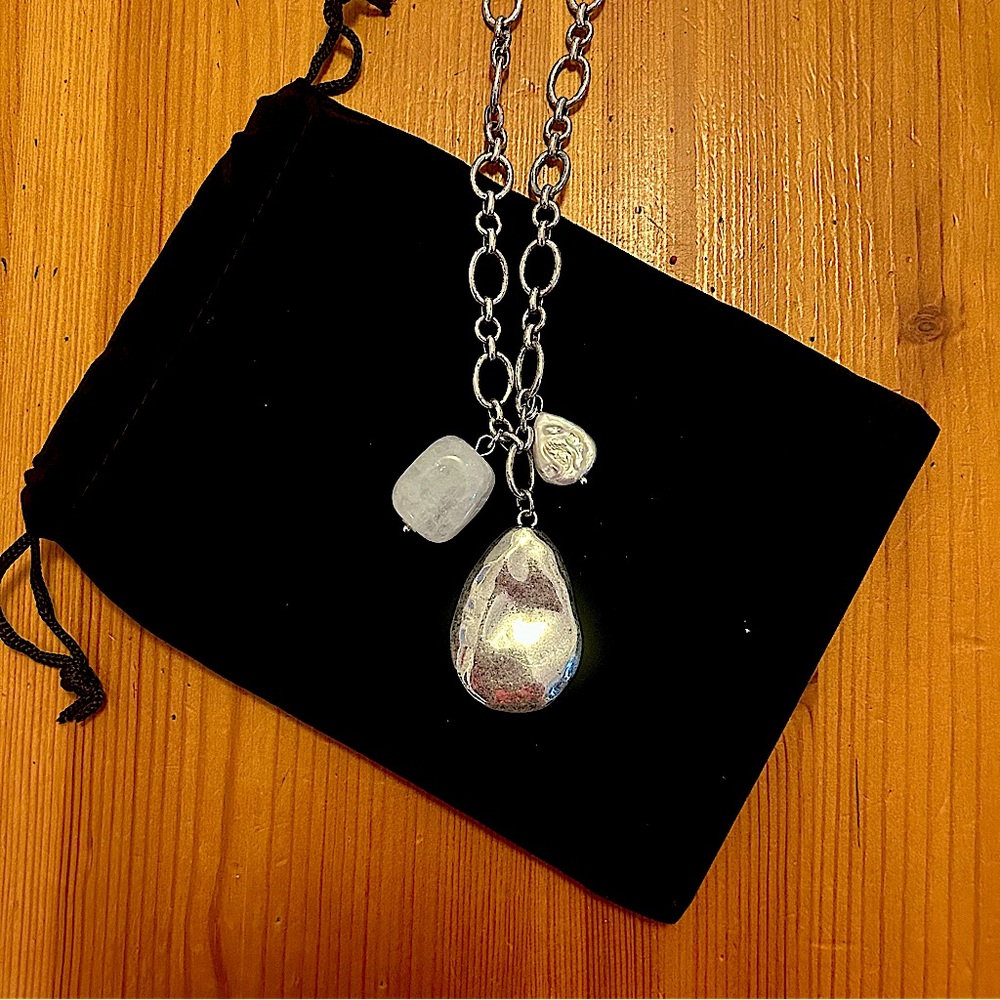 Hammered teardrop with freshwater pearl pendant